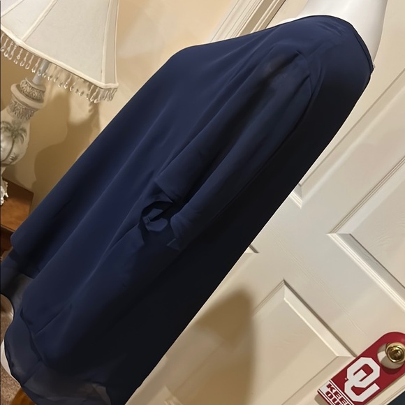 MICHAEL Michael Kors Navy Women's sheer lined Blouse. - Picture 4 of 10